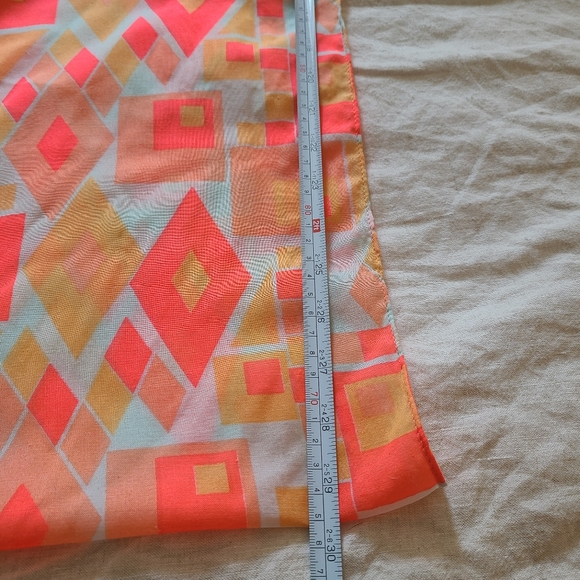 Pieces Accessories Women's Geometric Neon Infinity Chresta Tube Scarf - Picture 7 of 8